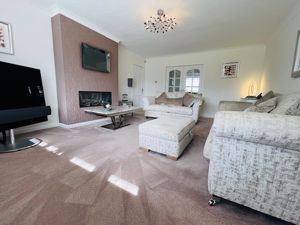 Photo 12- click for photo gallery